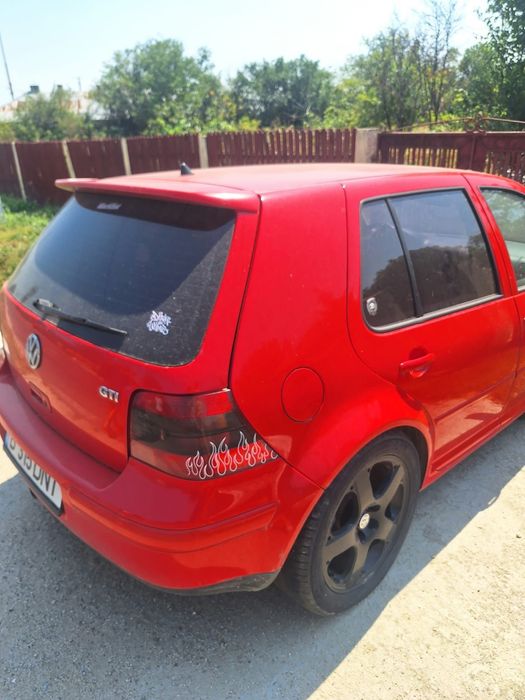 Volkswagen Golf 2002 benzină, 503 € — imagine 1