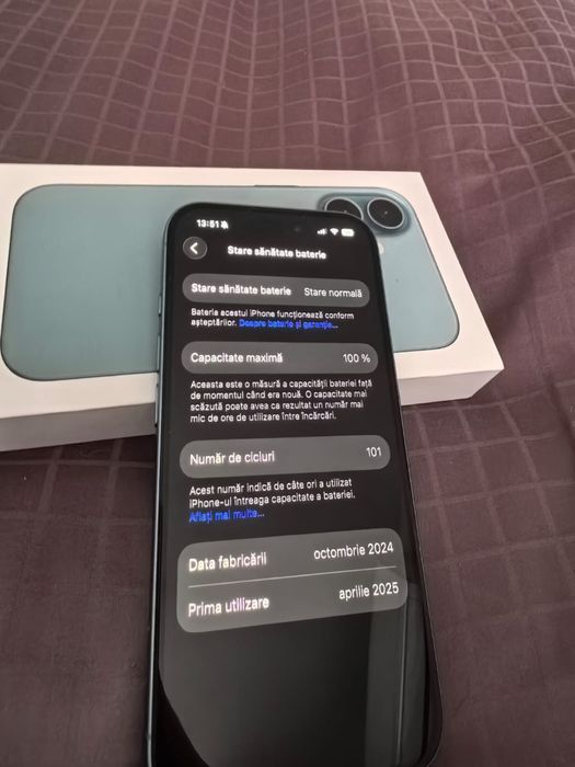 Iphone 16 de 256 gb.