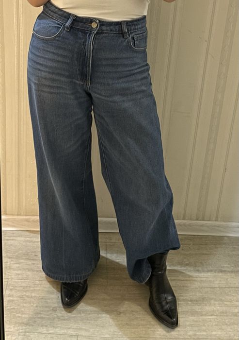 женская куртка 2500 тг