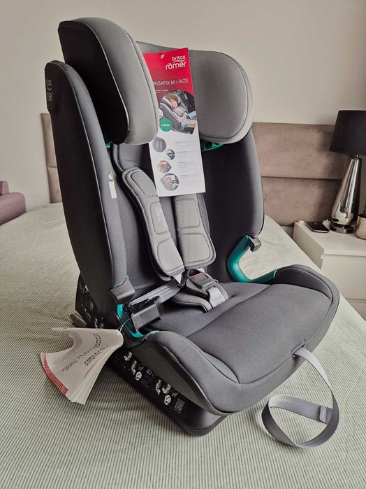 Ново столче Britax Römer Advansafix M i-Size (15мес - 12год) с ISOFIX