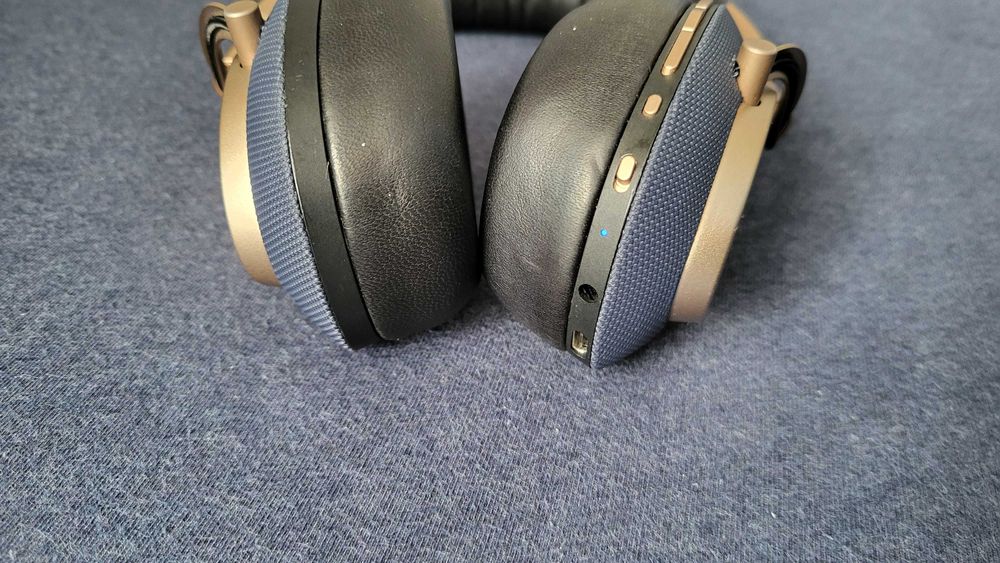 Bowers & Wilkins PX Casti audio HI-FI Wireless finisaj Soft  Gold