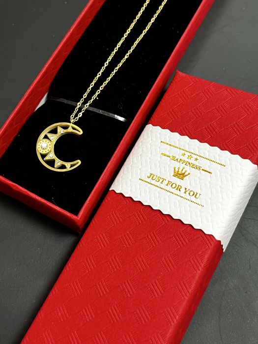 Продам цепочку полумесяц