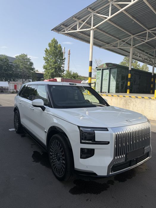 Zeekr 9x ultra , 2026 kuzov