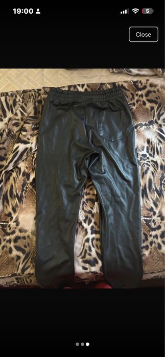 Young rich white pantaloni marime s fit m unisex