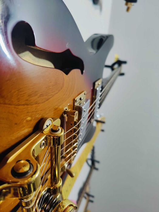 Chitara electrica Alba ASD, semiholow, Bigsby, made in Japan