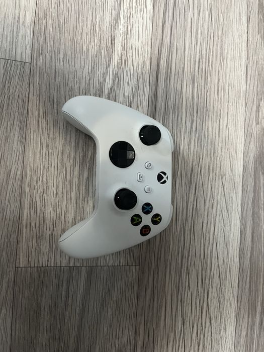 Обменяю Xbox series S