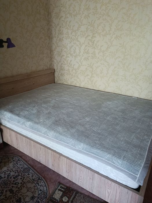 Продаю кровать Евро мебель