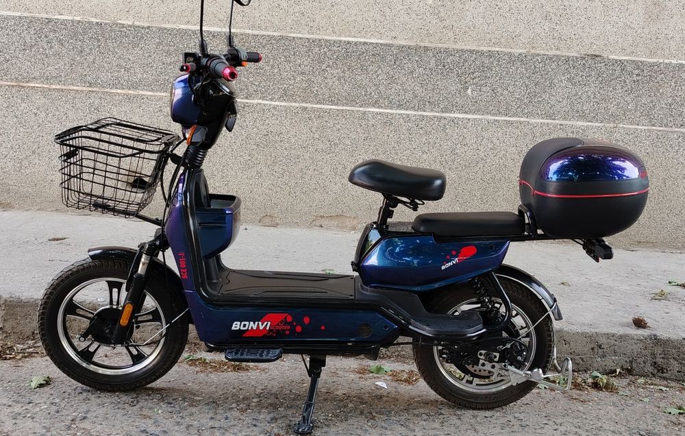 Электронной скутер модель Bonvi