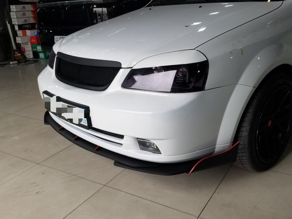 Обвес Lacetti Complekt. Обвес бампера Ласетти.