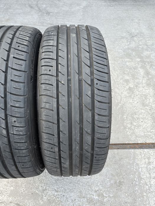 2 Броя 225/45/18 Falken 6,8mm