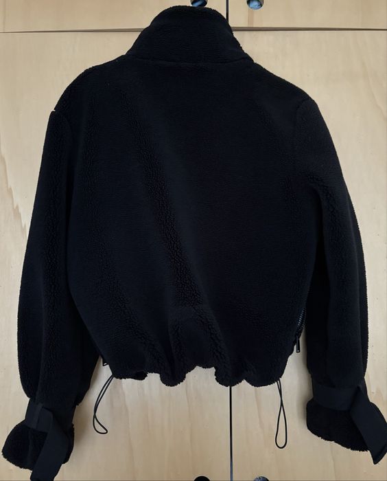 Дамско яке Urbanecode