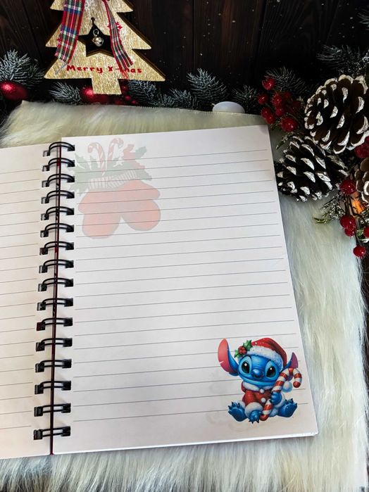 Ръчно изработен коледен тефтер Стич