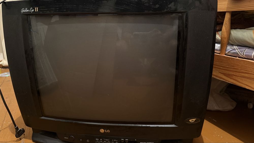 Телевизор LG  в зорошем состоянии