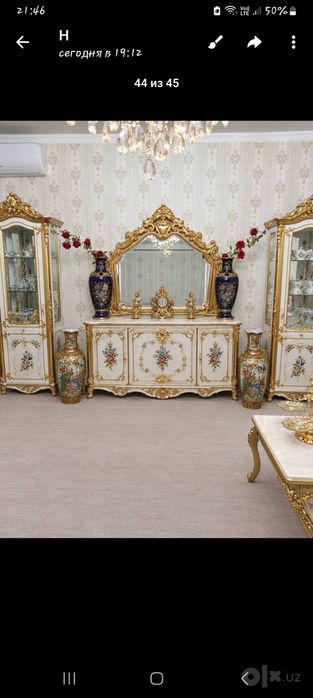 Продаеться 2 комплекта мебели для гостинной