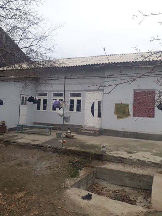 Xovli sotiladi xamma sharoiti bo