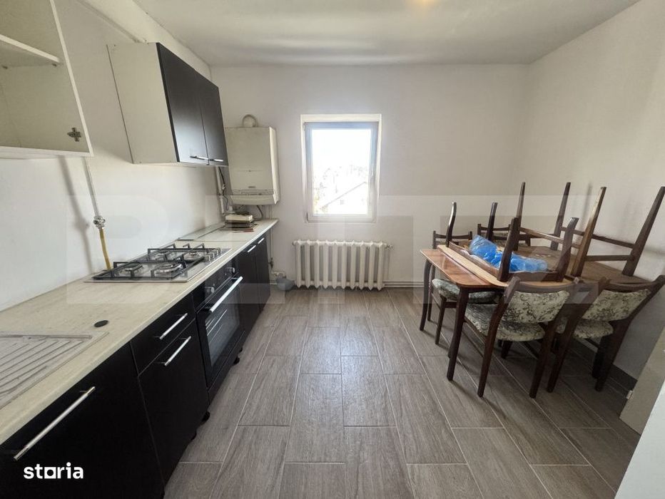 Apartament de vanzare zona Bradet