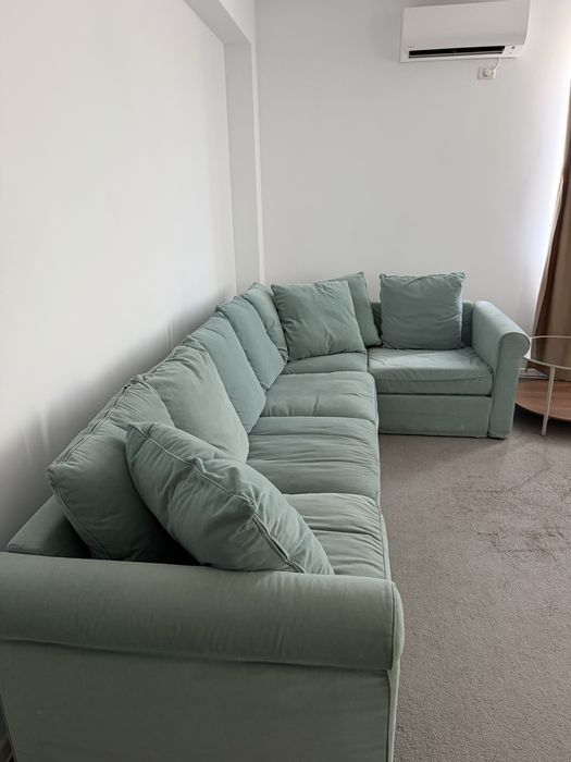 Canapea verde deschis + 9 perne