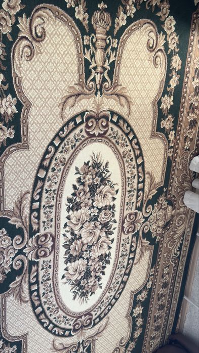 Срочно продаётся ковёр