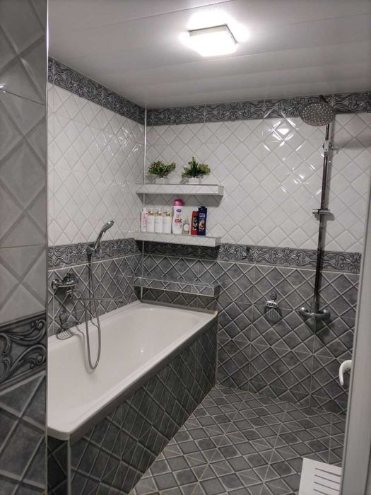 продажа своего дома .назарбек5.5сот7 ком.2 санузла.кухня..бассейн.