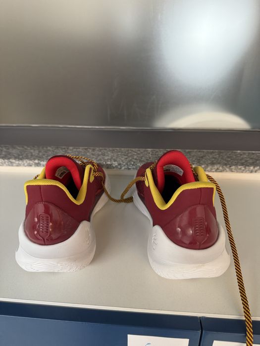 Баскетбольные кроссовки оригинал