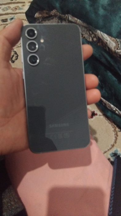 Самсунг S 23 FE в Б/У