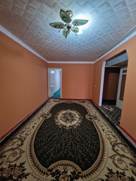 KIUF университет худудида 2 хонали квартира ижарага берилади!