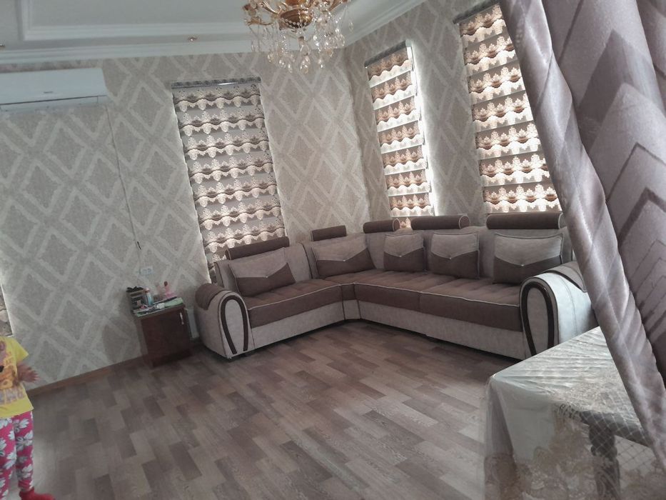 Uy (hovli) sotiladi, Уй (ховли) сотилади