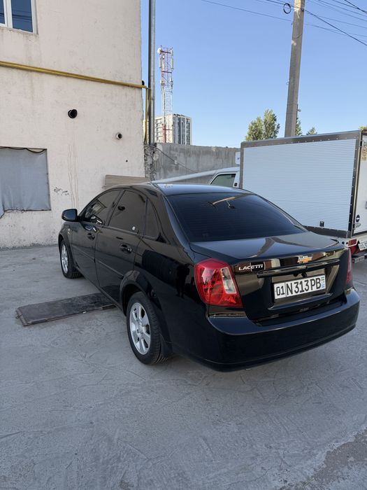 Lacetti 23600km