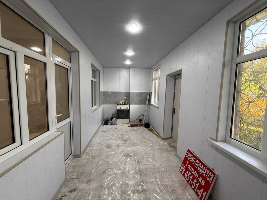 СРОЧНО !! продается квартира в Яшнабаде 1/1/4 ( 39 кв/м ) Панеллый