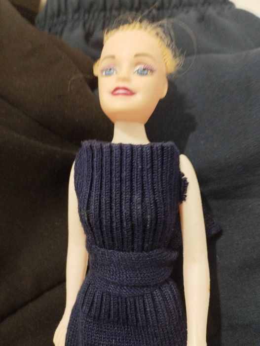 Продам красивую куклу