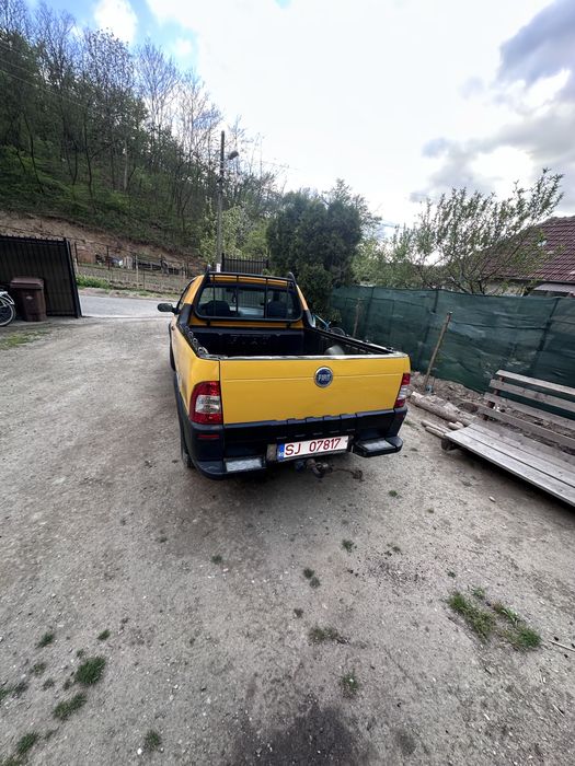 Vand fiat strada