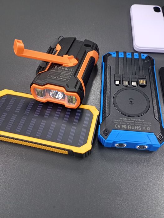 Повербанки на солнечных батареях