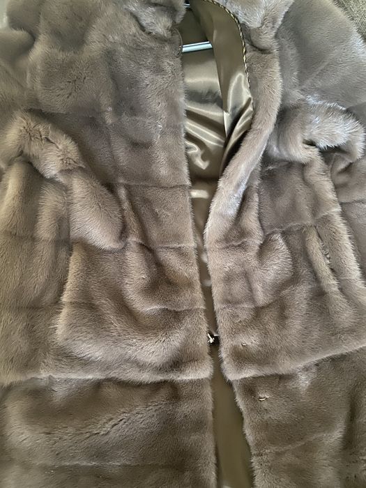 Продам Шубу Норковую