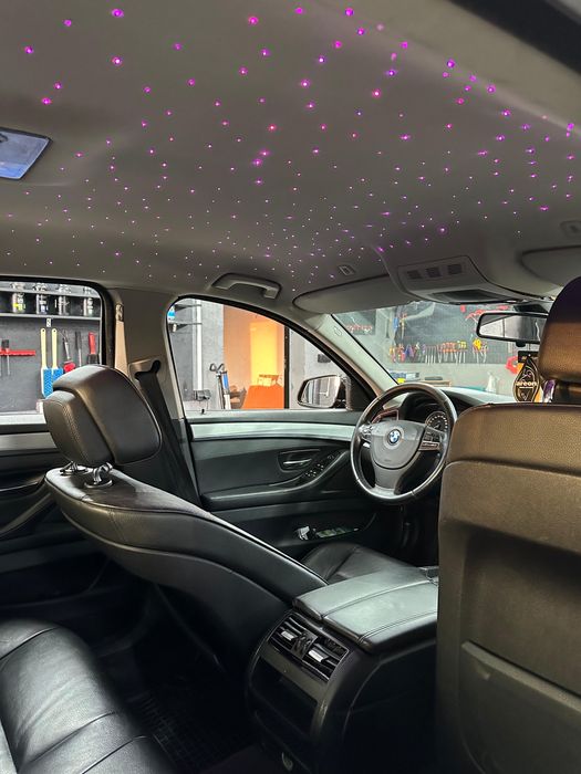 Plafon instelat cu mod twinkle sau simplu, comete