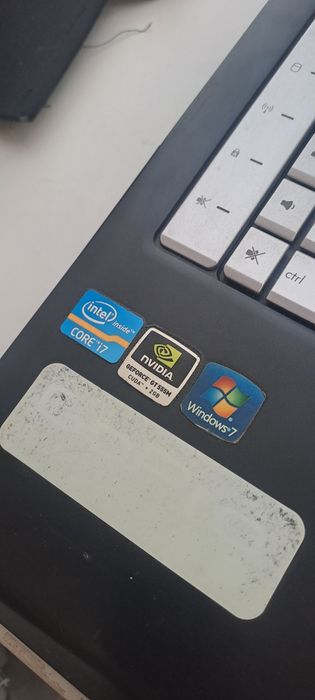 ноутбук ASUS i7  17экран