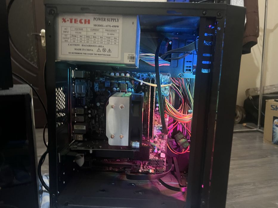 Kampyuter  sotiladi 200$