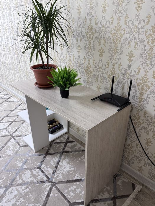 Продам письменный стол