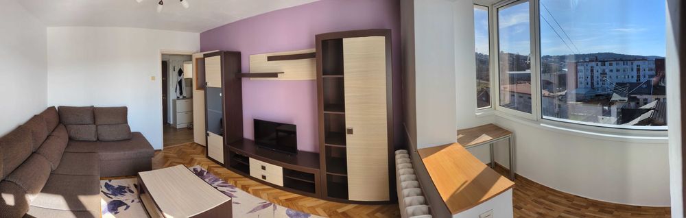 Inchiriez Apartament 2 camere decomandate in Dambul Rotund
