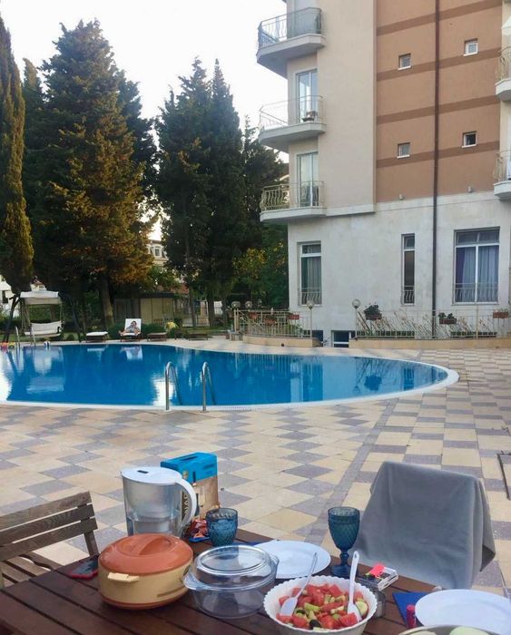 Дава се под наем Двустаен апартамент в к.к. Св.Св. Константин и Елена - 70 кв.м за 698.19 € - Снимка #11