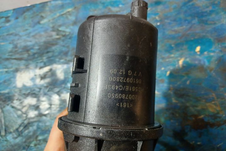 Carcasa filtru motorina 8200780950 1.9 DCI Renault Laguna a 2-a gener