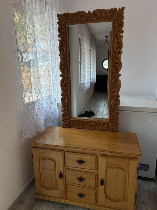 Set mobilier hol / living: Comodă lemn masiv + Oglindă sculptată