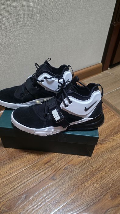 Мужские кроссовки "NIKE AIR FORCE 270" оригинал