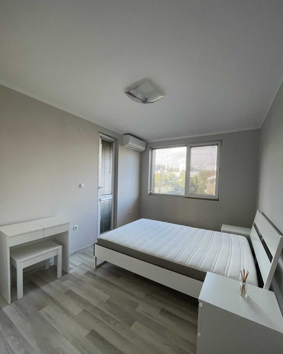 Продава се Тристаен апартамент в София, Левски В - 81 кв.м за 2346 €/кв.м - Снимка #8