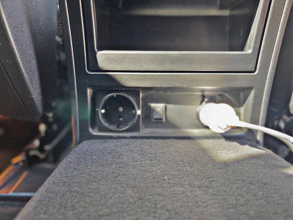 Mercedes-Benz ML 350 4MATIC | РЕАЛНИ КМ | LED ФАРОВЕ | 21