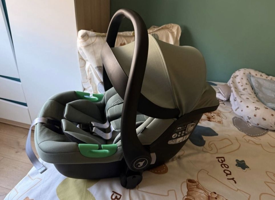 Бебешки кош (кошница) за кола