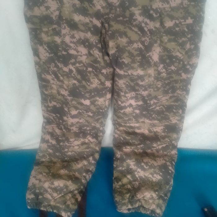 Продам комбинезон военный