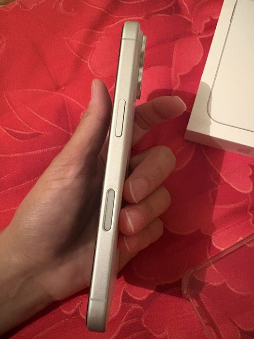 Iphone 16  256ГБ