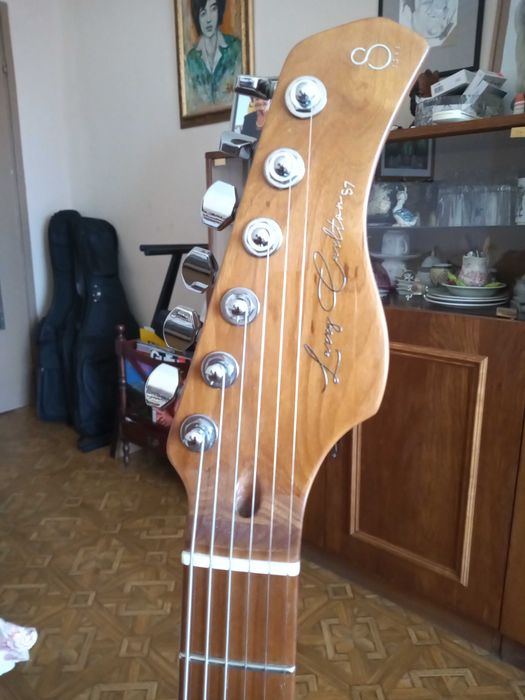 Китара Sire 7 Larry Carlton  - суперстрат модел