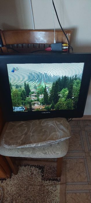 Телевизори ,Crown u Samsung