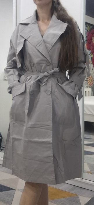 Продам новый женский тренч